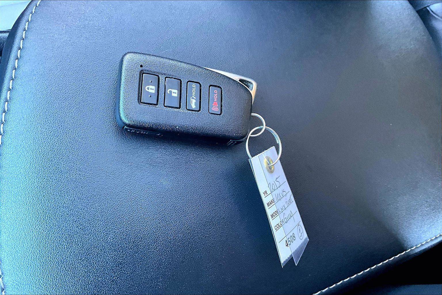 Used 2015 Lexus NX 200t FWD image 11