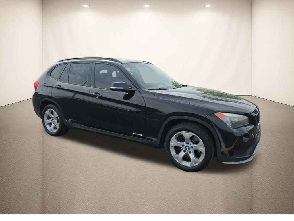 Used 2015 BMW X1 sDrive28i image 2