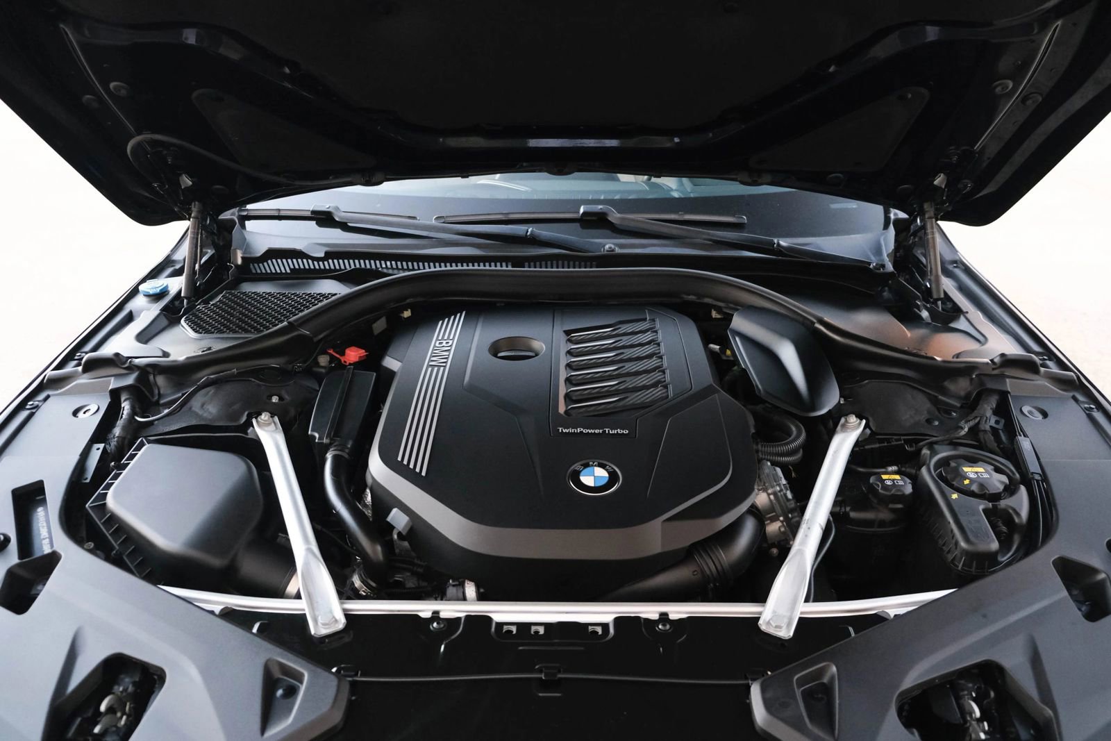 Used 2021 BMW 840i Gran Coupe w/ M Sport Package image 18