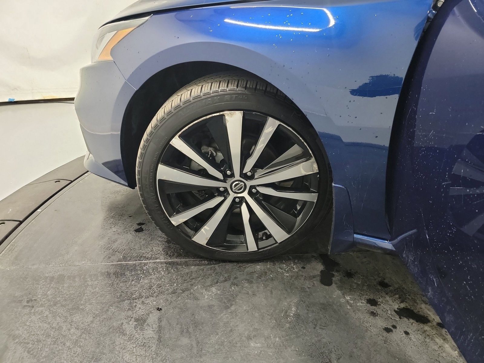 Used 2020 Nissan Altima 2.5 SR w/ Premium Package image 30