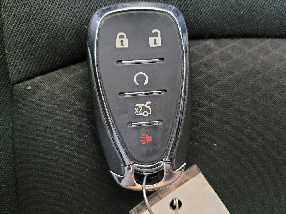 Used 2024 Chevrolet Malibu LT FWD image 32