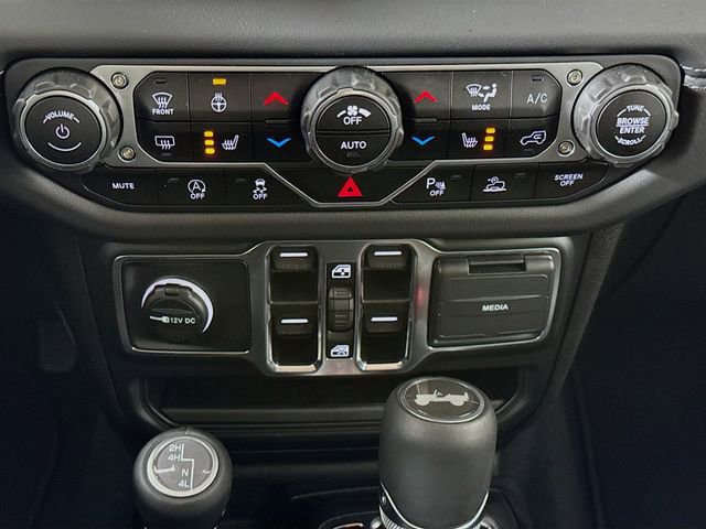New 2025 Jeep Wrangler Sahara image 16