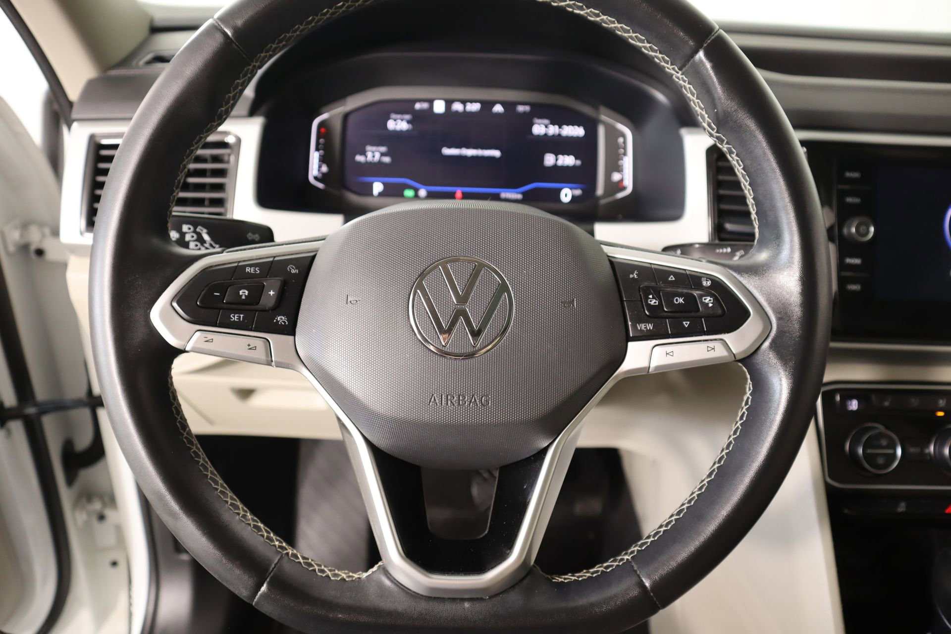 Used 2021 Volkswagen Atlas SEL image 3