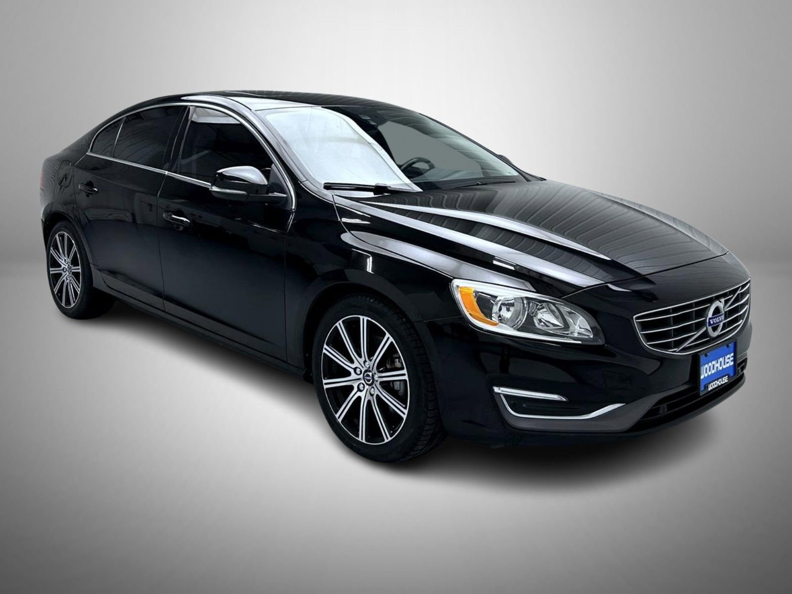 Used 2016 Volvo S60 T5 Premier w/ Climate Package image 3