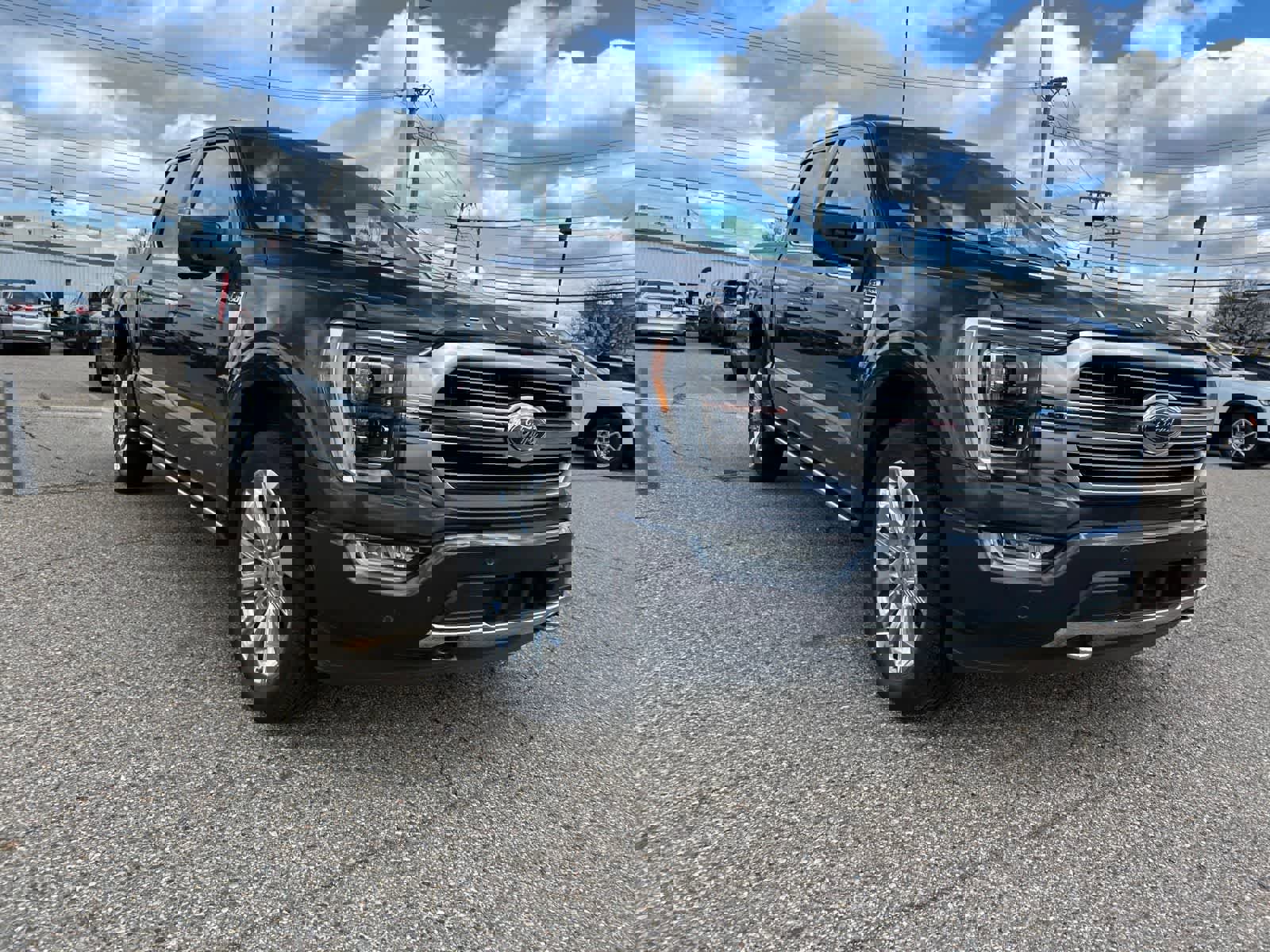 Used 2022 Ford F150 Limited image 7