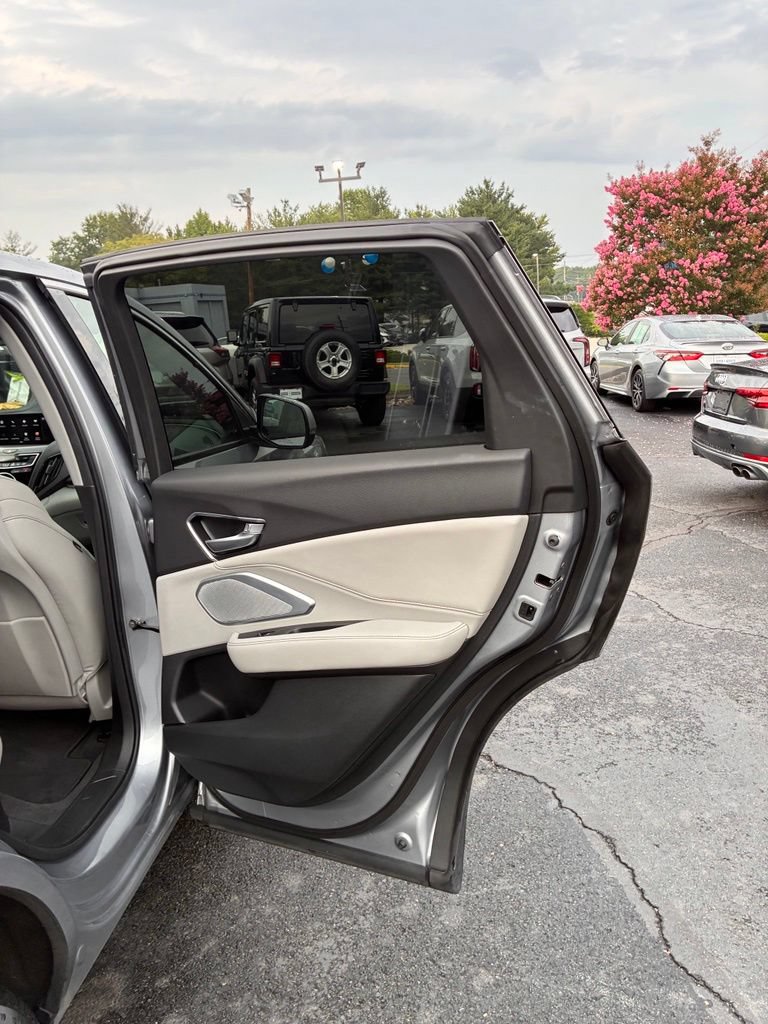 Used 2023 Acura RDX w/ Technology Package AWD/4WD image 23