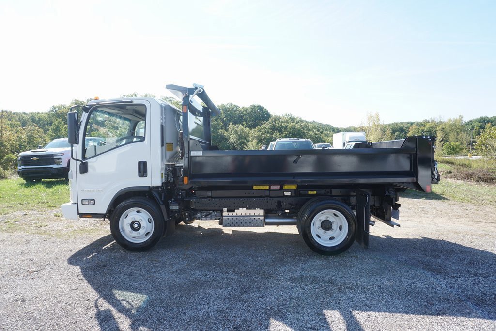 New 2025 Chevrolet Low Cab Forward RWD image 2