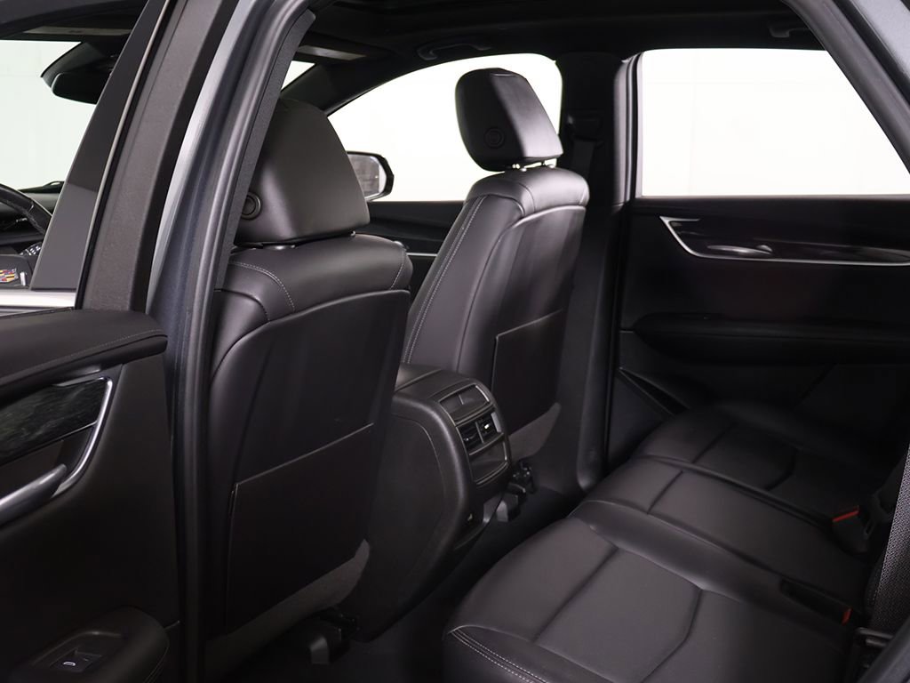 Used 2021 Cadillac XT5 Premium Luxury image 28