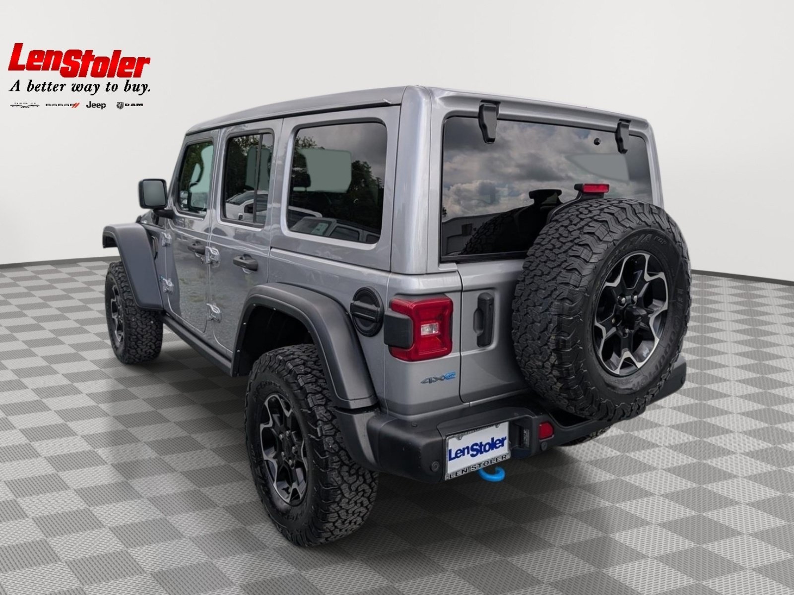 Used 2021 Jeep Wrangler Unlimited Rubicon 4xe w/ Steel Bumper Group AWD/4WD image 3