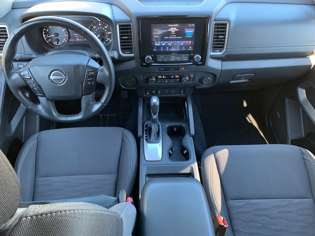 Used 2024 Nissan Frontier SV w/ SV Convenience Package image 15