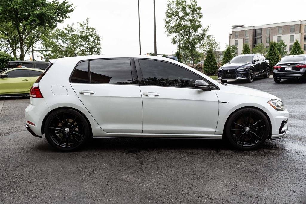 Used 2019 Volkswagen Golf R 4-Door AWD/4WD image 3