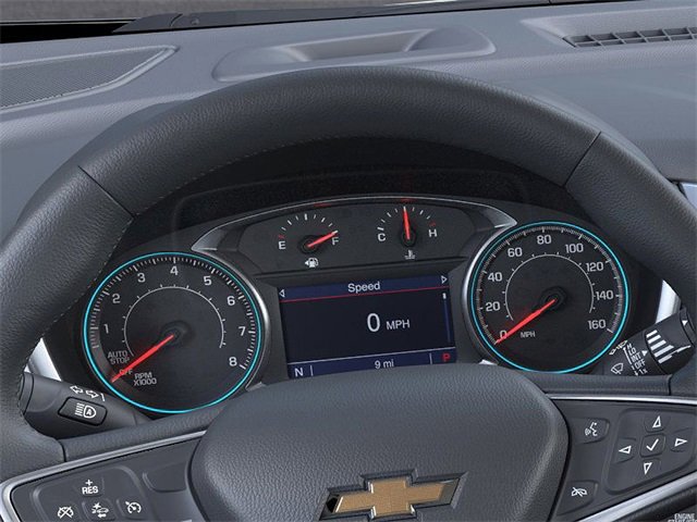 New 2023 Chevrolet Equinox LT w/ Driver Convenience Package AWD/4WD image 18