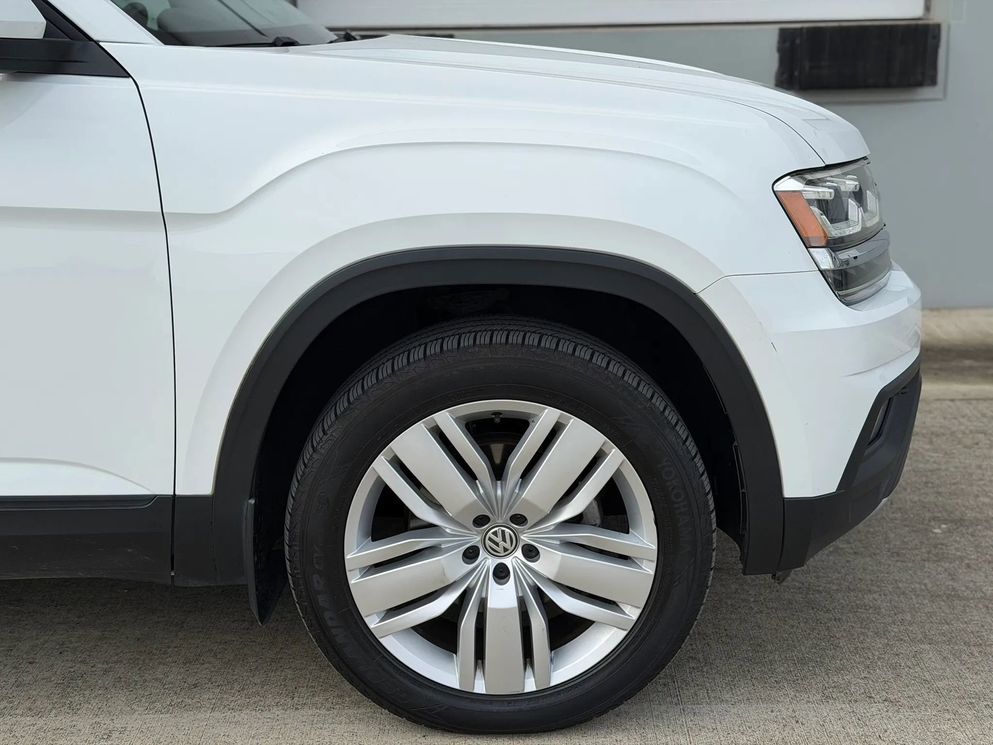 Used 2019 Volkswagen Atlas SE w/ Panoramic Sunroof Package image 36