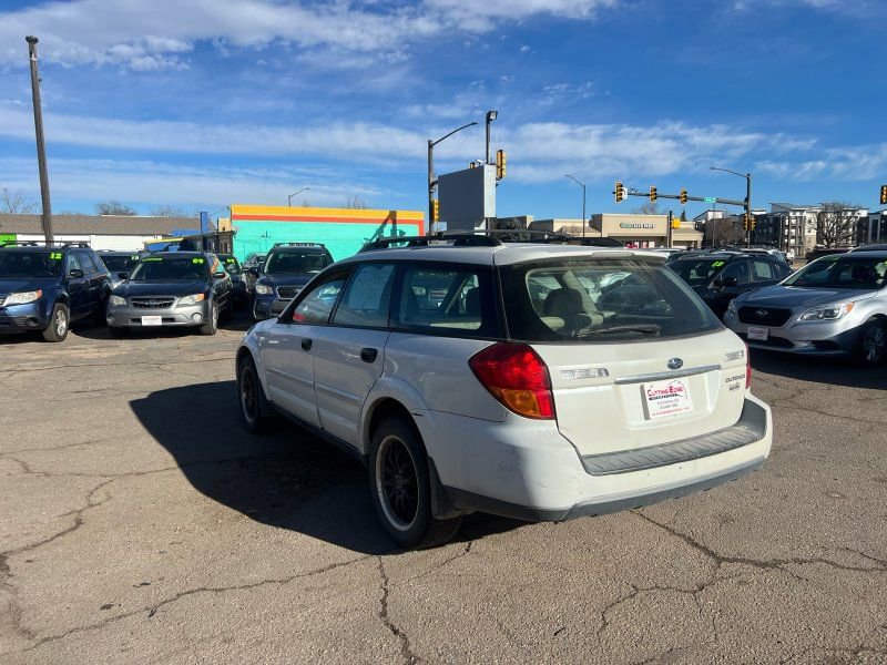 Used 2007 Subaru Outback 2.5i image 8