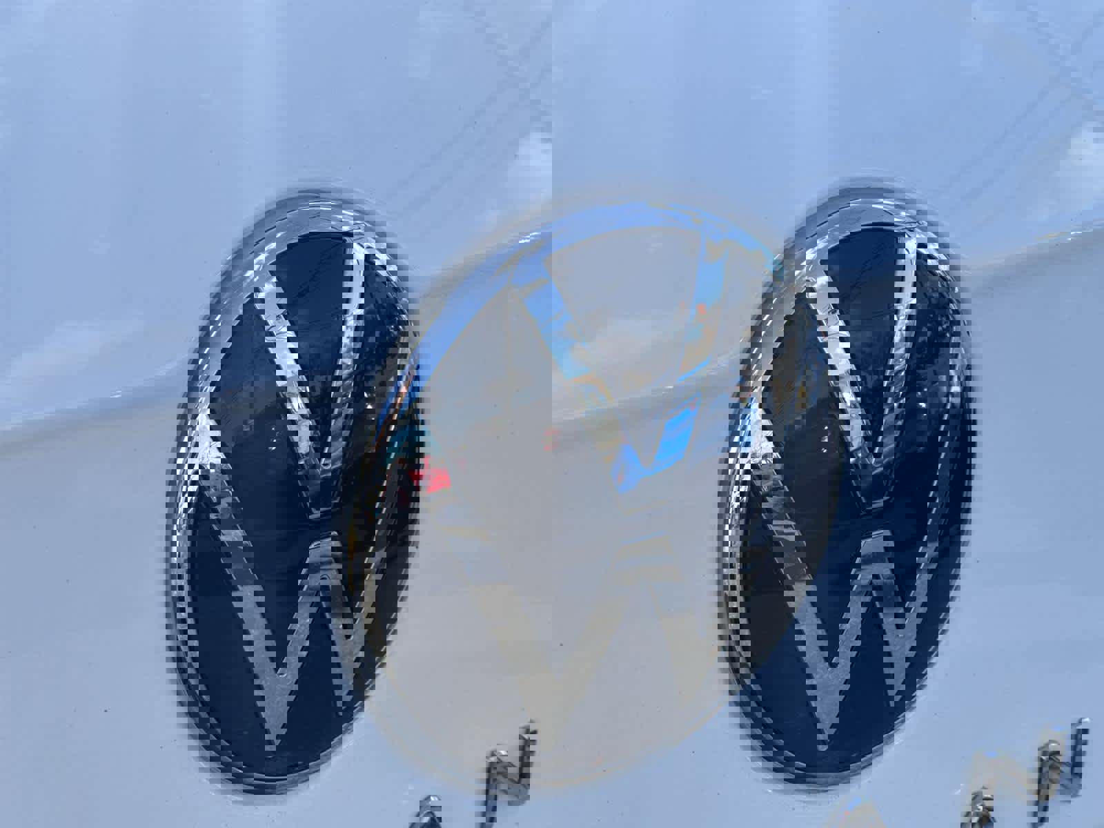 Used 2022 Volkswagen Tiguan SE image 10