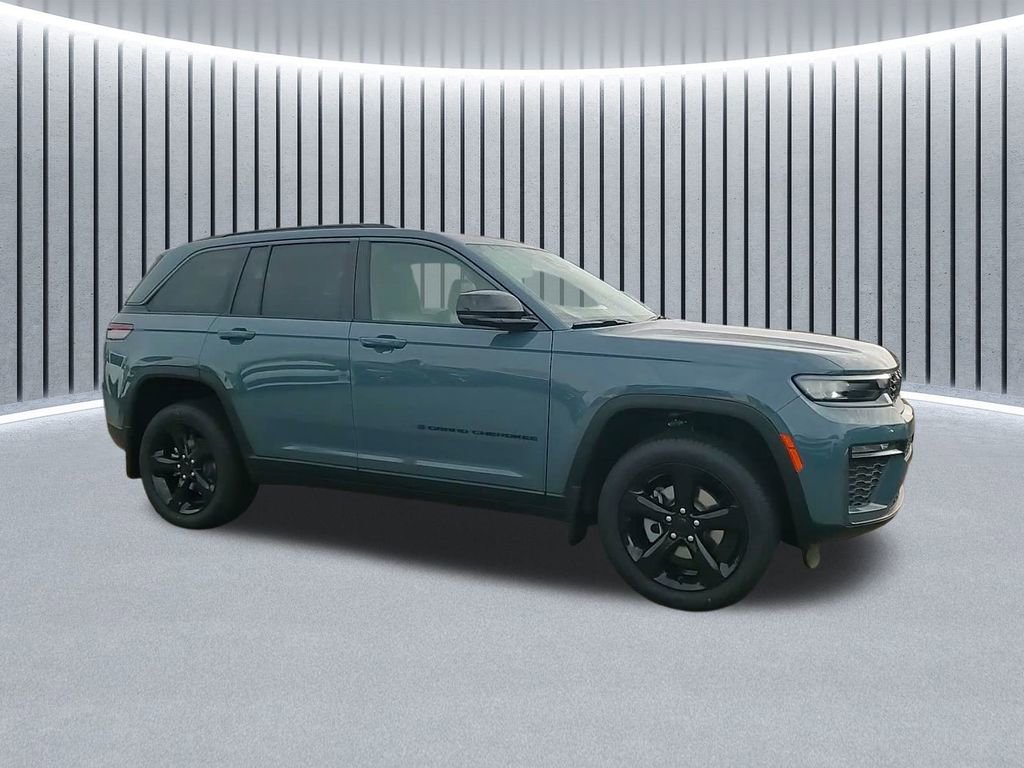 New 2026 Jeep Grand Cherokee Limited image 3