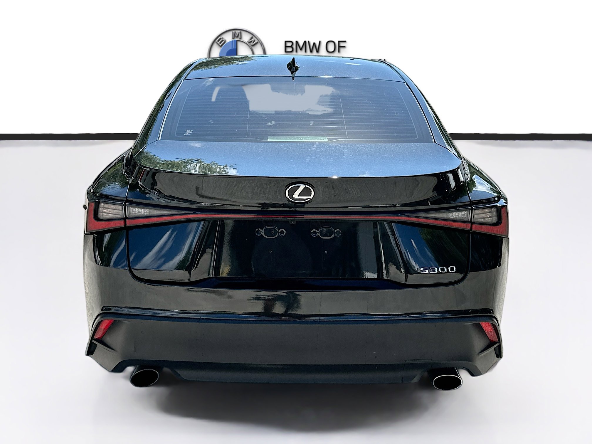 Used 2022 Lexus IS 300 w/ Accessory Package RWD image 6