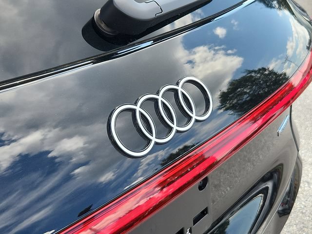 Used 2025 Audi Q5 Premium AWD/4WD image 31