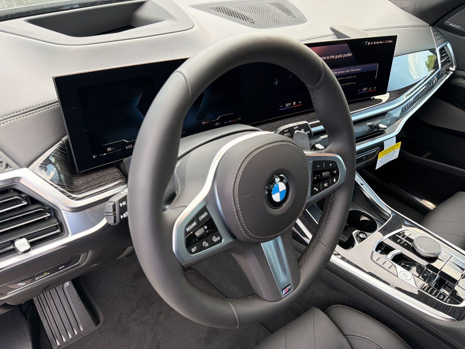 New 2027 BMW X7 xDrive40i w/ M Sport Package AWD/4WD image 27