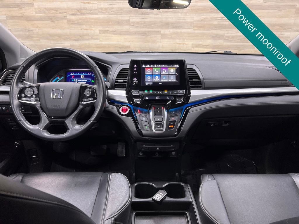 Used 2021 Honda Odyssey Touring image 2
