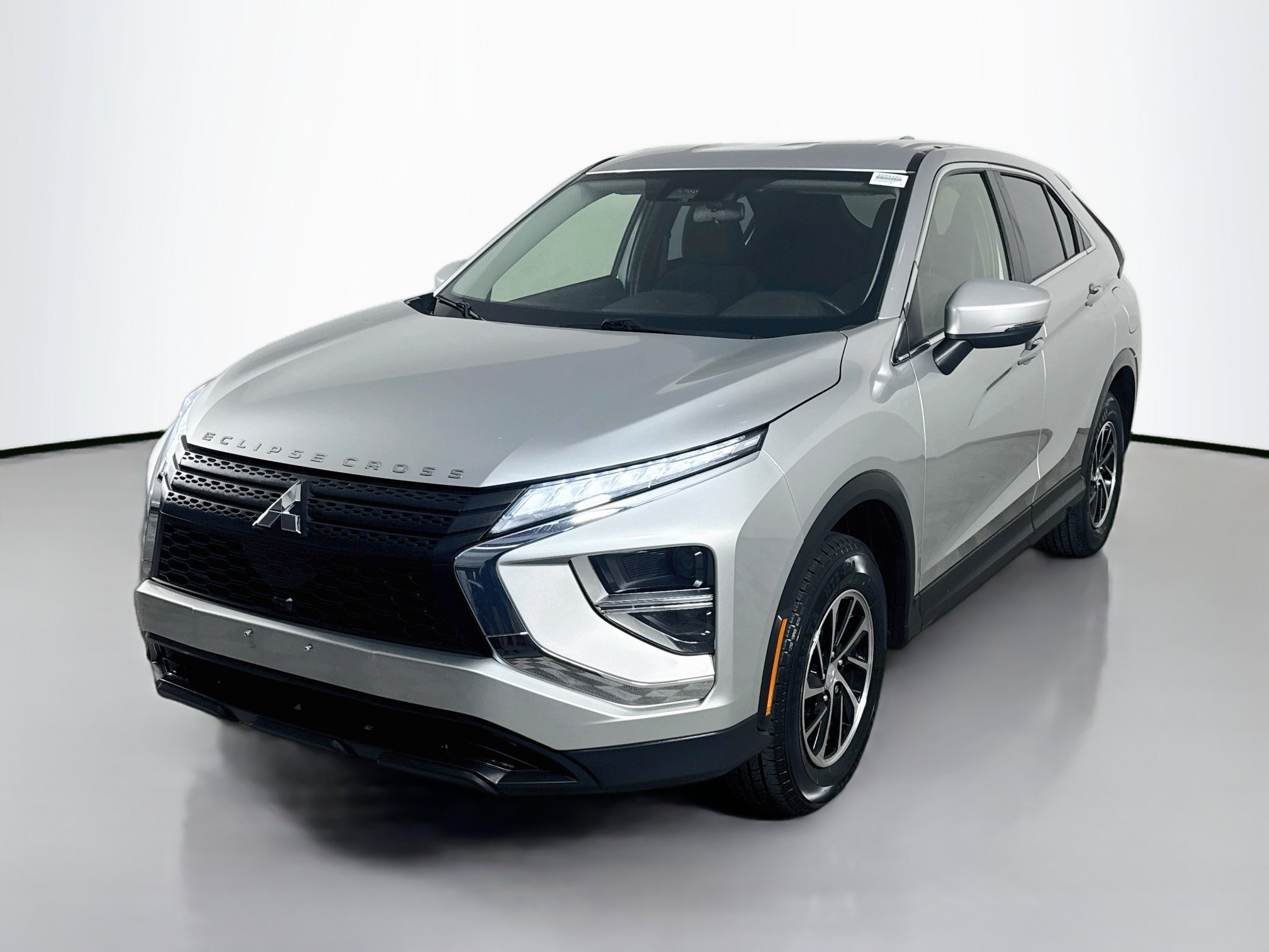 Used 2022 Mitsubishi Eclipse Cross ES AWD/4WD image 4