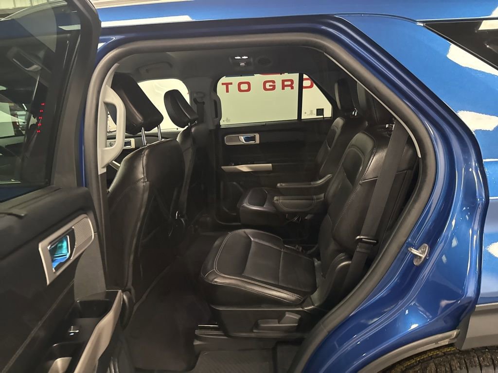 Used 2023 Ford Explorer Limited image 26