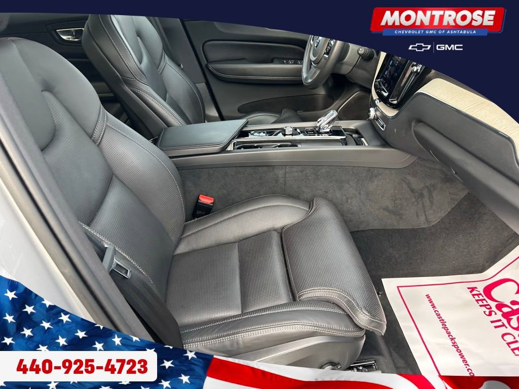 Used 2022 Volvo XC60 B5 Inscription image 31
