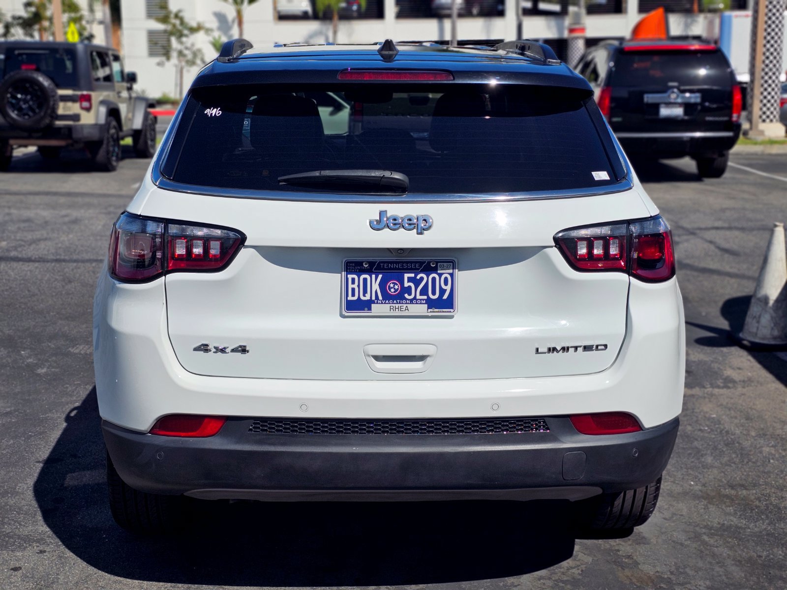 Used 2024 Jeep Compass Limited AWD/4WD image 7