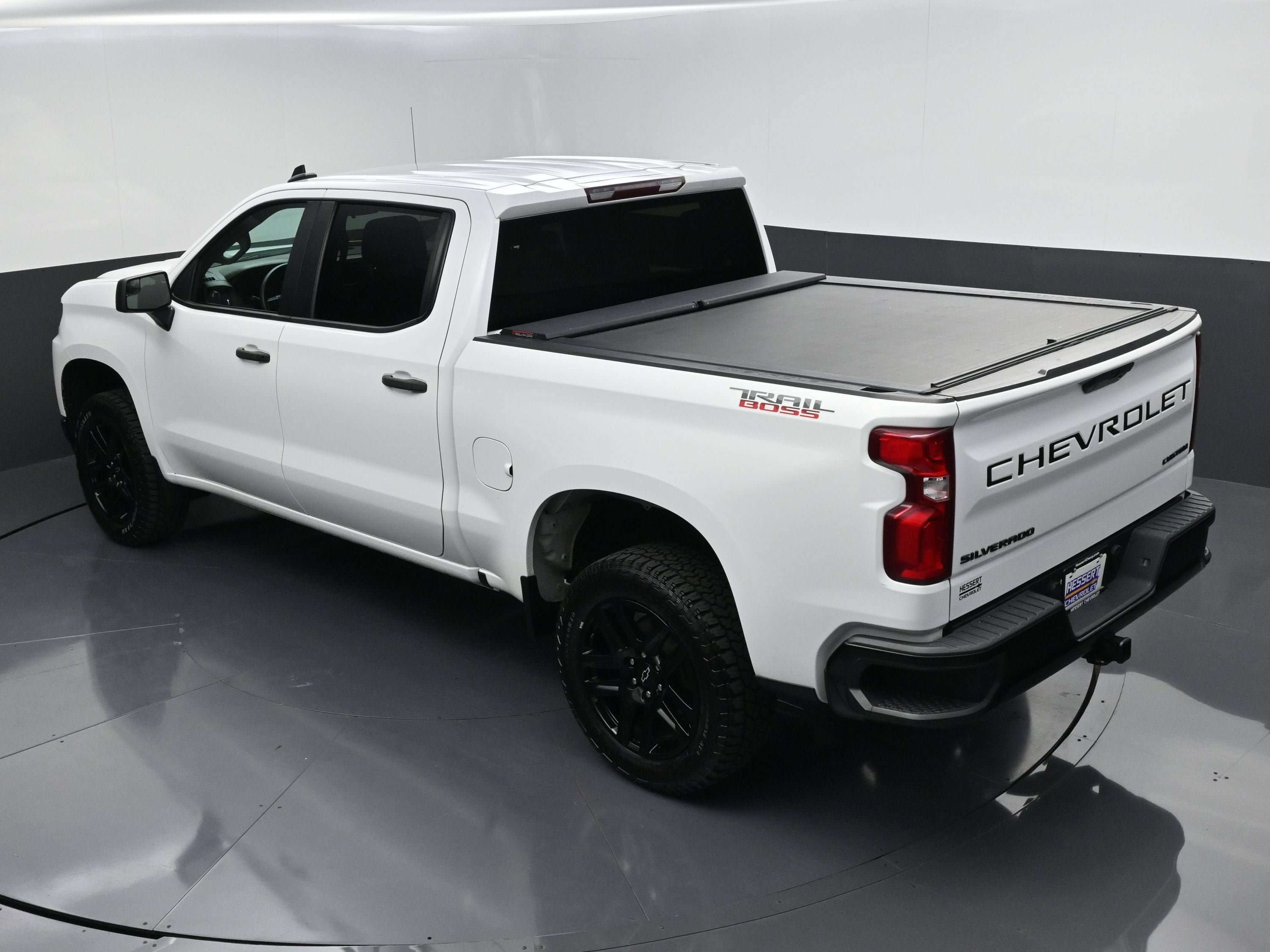 Used 2022 Chevrolet Silverado 1500 Custom Trail Boss w/ LPO, Dark Essentials Package AWD/4WD image 44