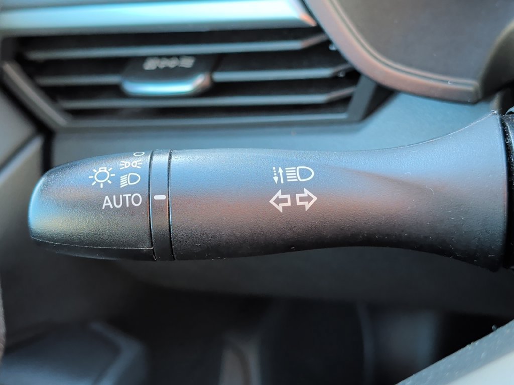 Used 2024 Nissan Altima 2.5 S FWD image 44