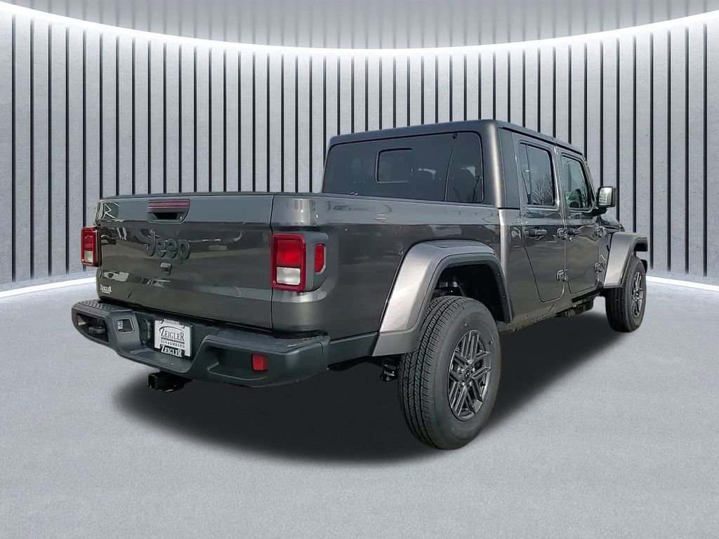 New 2026 Jeep Gladiator Sport image 3