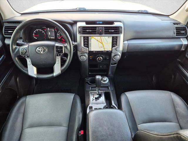 Used 2020 Toyota 4Runner SR5 Premium AWD/4WD image 17