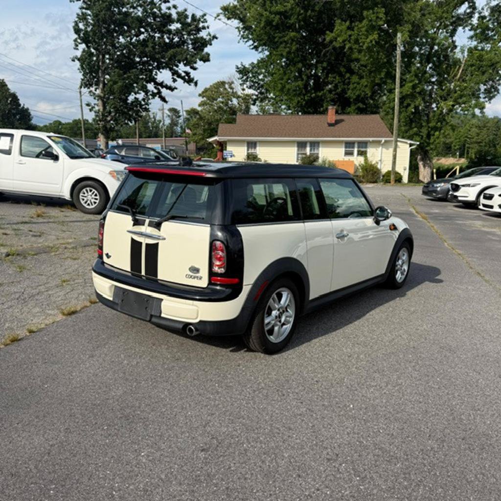 Used 2013 MINI Cooper Clubman FWD image 6
