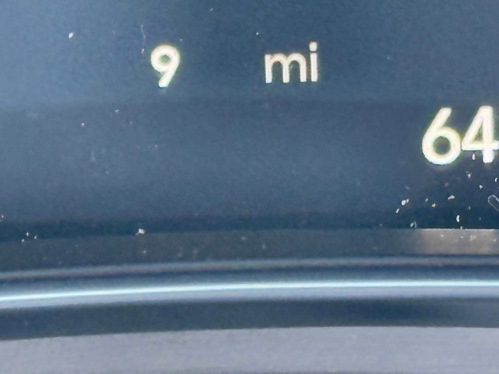 New 2026 Chrysler Pacifica Pinnacle image 21