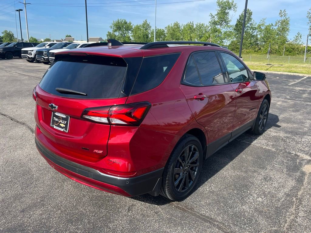 Used 2023 Chevrolet Equinox RS w/ RS Leather Package AWD/4WD image 7