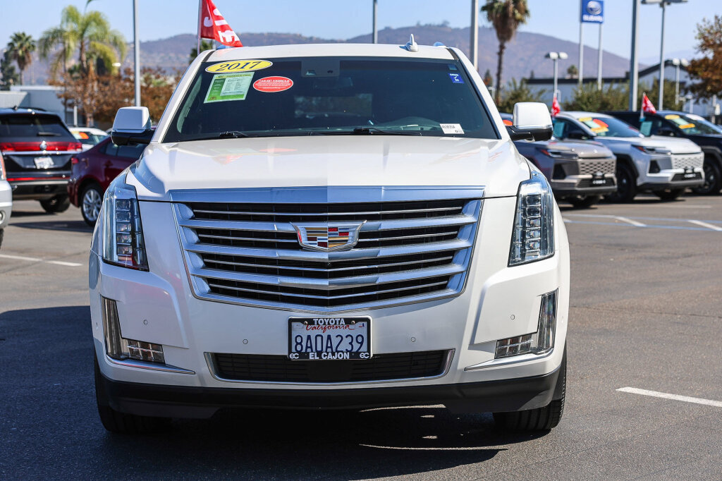 Used 2017 Cadillac Escalade ESV Platinum RWD image 23