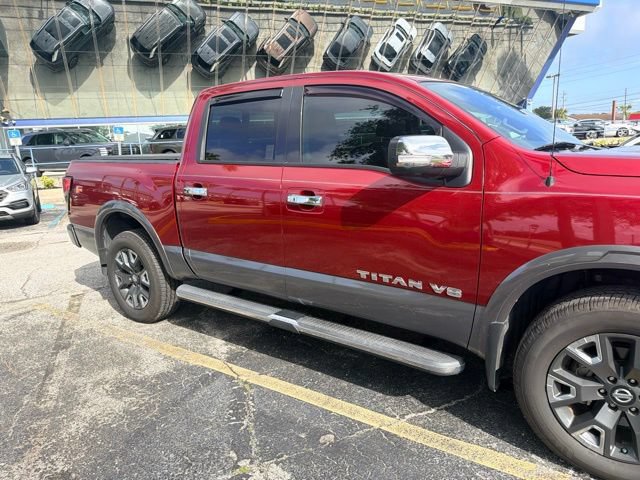 Used 2020 Nissan Titan Platinum Reserve w/ Moonroof Package AWD/4WD image 5