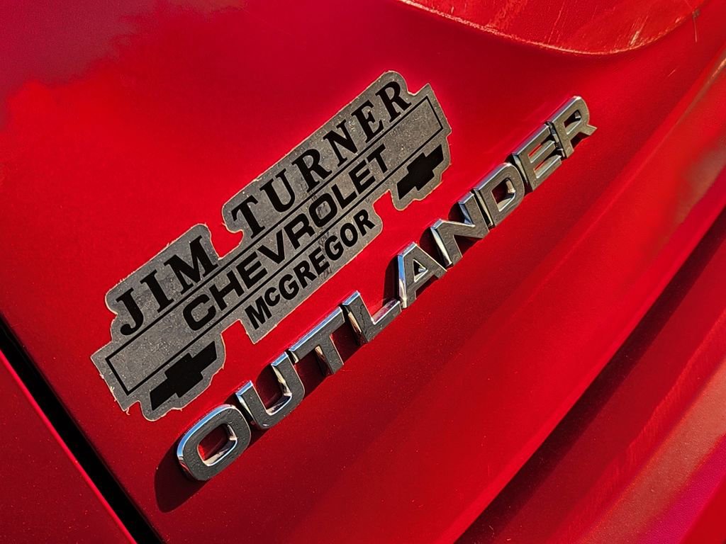 Used 2024 Mitsubishi Outlander FWD image 12