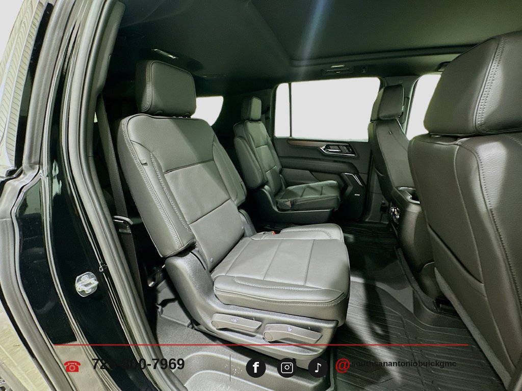 New 2026 GMC Yukon XL Denali w/ Sun & Power Step Package AWD/4WD image 31