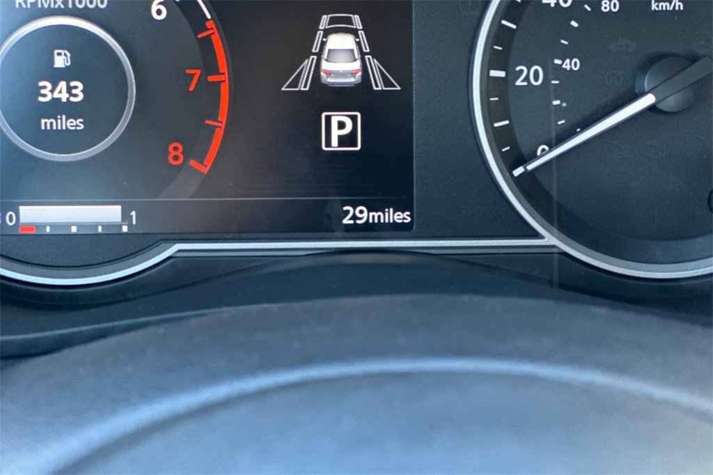 Used 2025 Nissan Versa SR w/ Trunk Package image 26