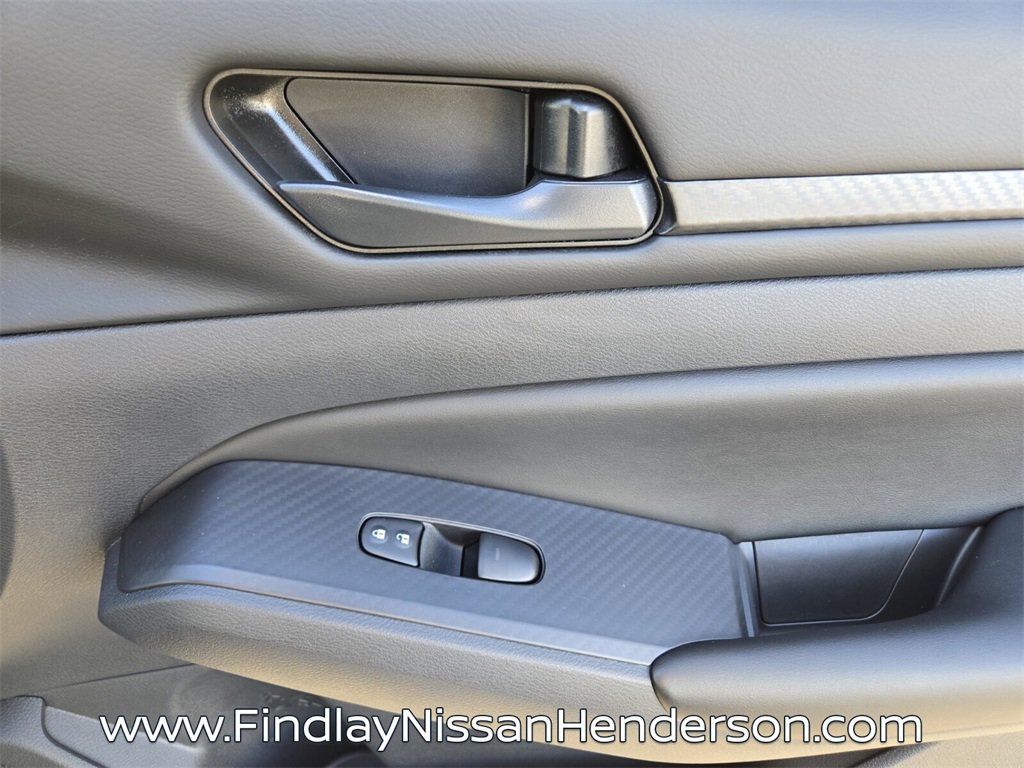 Used 2025 Nissan Altima 2.5 S image 18