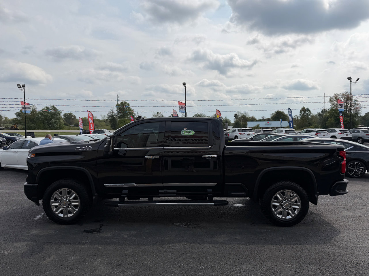 Used 2025 Chevrolet Silverado 2500 High Country w/ Technology Package image 8