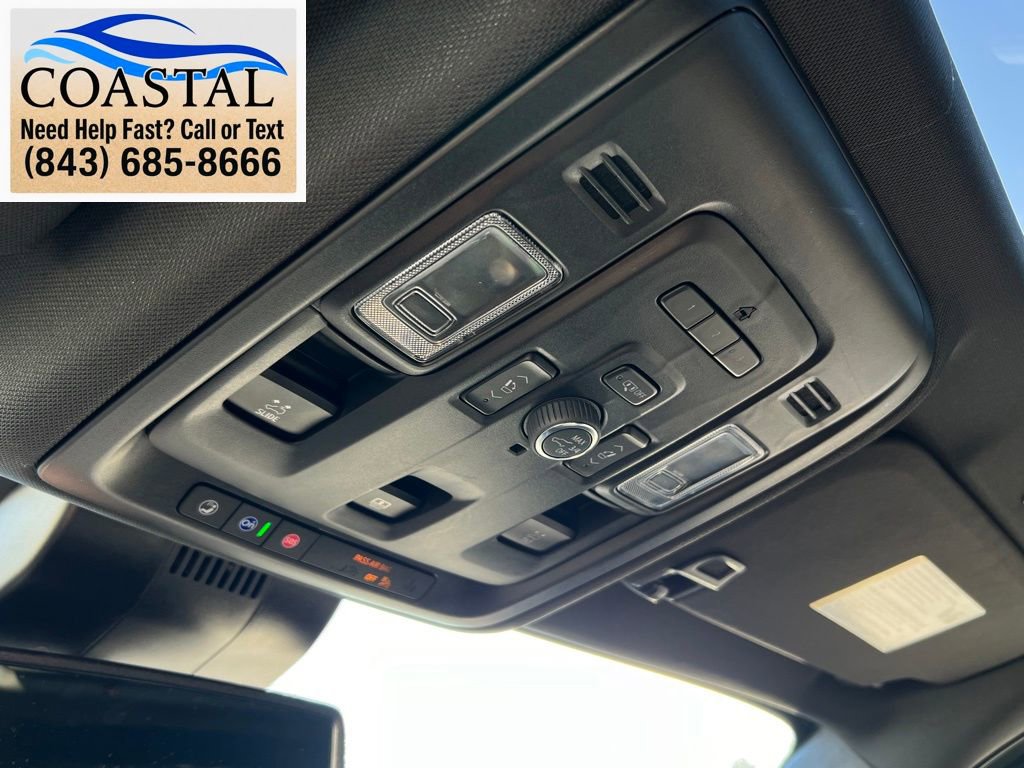 Used 2024 Chevrolet Tahoe Z71 w/ Luxury Package AWD/4WD image 53