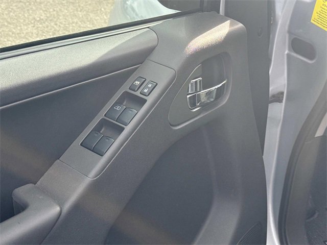 Used 2020 Nissan Frontier PRO-4X image 29