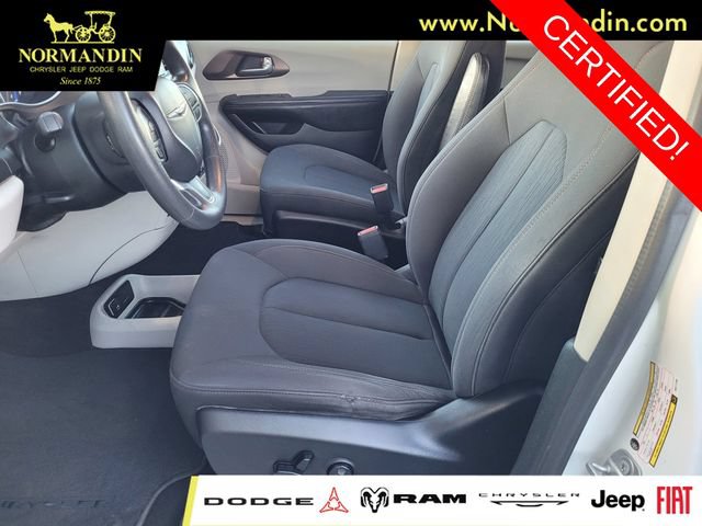 Certified 2017 Chrysler Pacifica LX FWD image 15