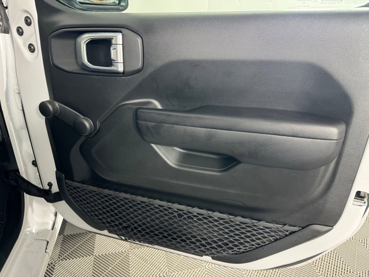 Used 2021 Jeep Wrangler Sport image 20