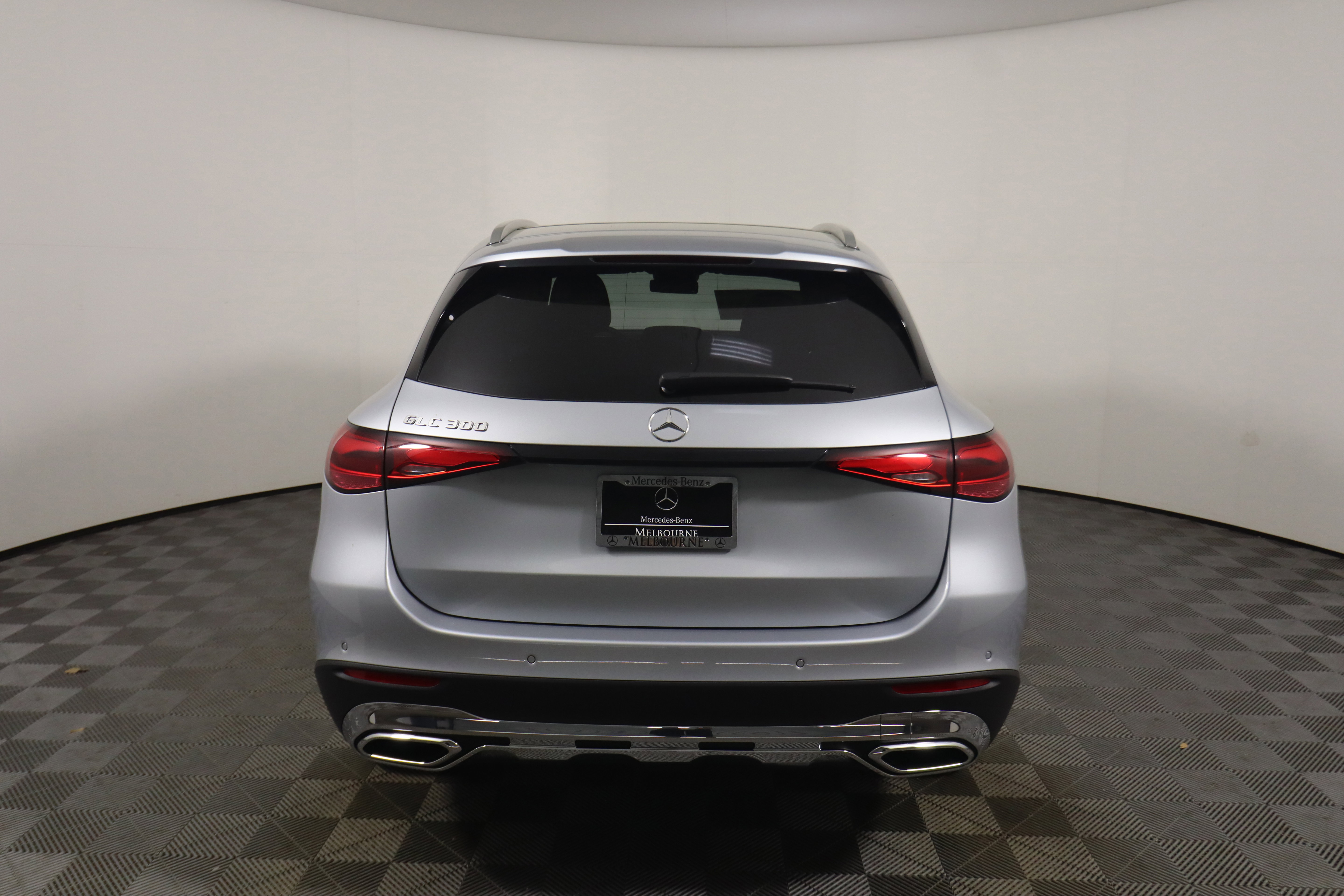 New 2026 Mercedes-Benz GLC 300 image 4