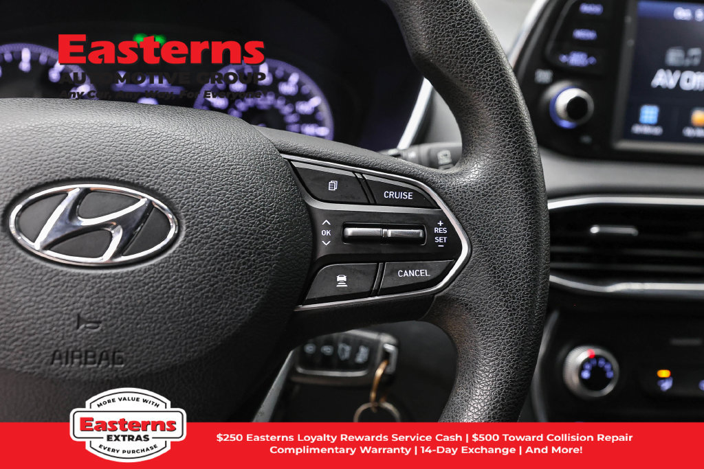 Used 2019 Hyundai Santa Fe SE FWD image 16