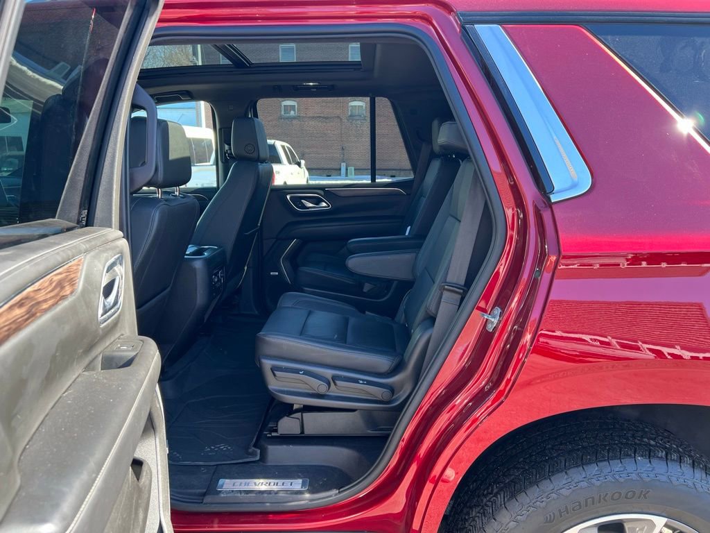 Used 2021 Chevrolet Tahoe LT w/ LT Signature Plus Package image 17