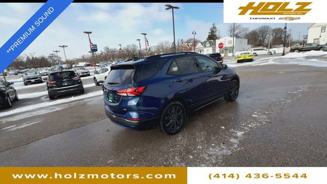 Used 2023 Chevrolet Equinox RS w/ RS Leather Package image 9